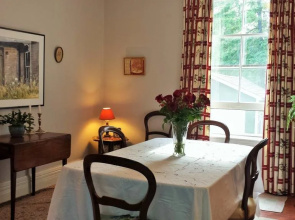 Elizabeth's Rose Cottage