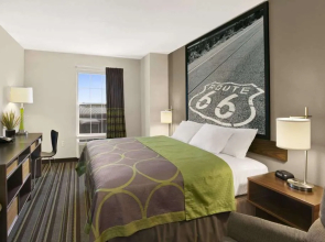 Super 8 Stafford/Springfield Area