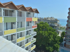 Vi̇va Beach Hotel