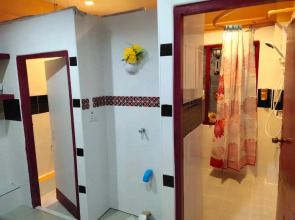 Adchara Mansion - Hostel