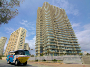 Hi Surf Beachfront Resort Apartments