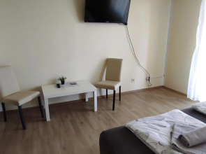 Ema Apartmani