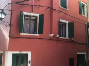 Boutique House Djaki