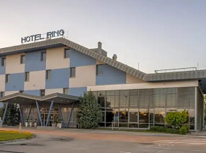 Hotel Ring