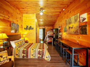 Bigfoot Lodge Room Three