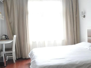 Yihao Business Hotel