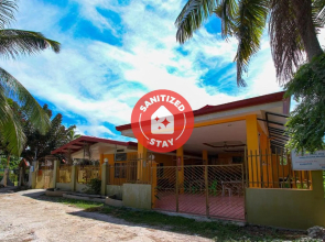 OYO 770 J5 Guest House and Restrobar