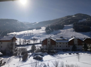 Sunny Villa