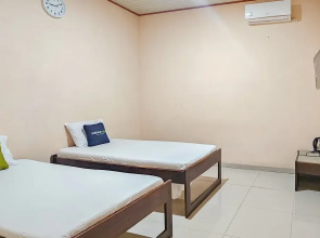 Urbanview Syariah Pendopo Tumaritis Cianjur