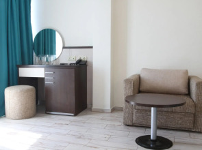 Smartline Meridian Hotel