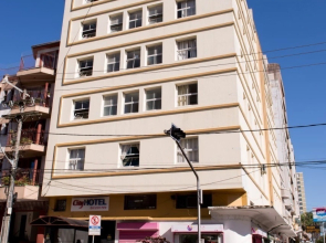City Hotel