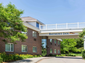 Baymont by Wyndham Des Moines Airport