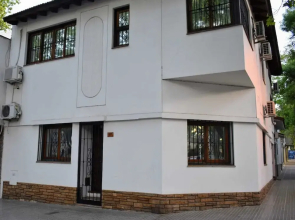 Cosmo Mendoza Suites