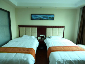 GreenTree Inn Guangzhou Baiyun International Airport Huaxi Road Express Hotel