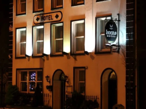 Leens Hotel