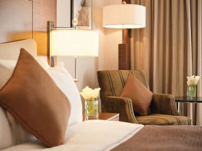 Mövenpick Hotel & Apartments Bur Dubai