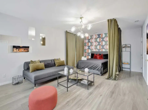 Sunshine Retreat Studio for 2!