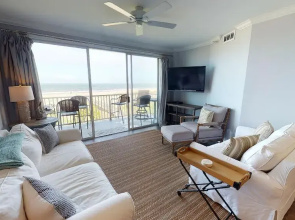 Beach House 2 by Tybee Vacation Rentals