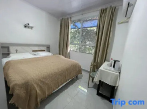 Wutongqiao Shanshui Residence Homestay