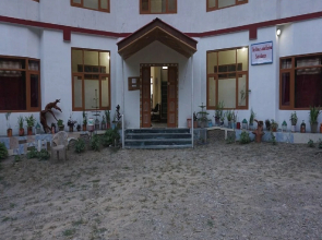 Hassan Valley Retreat