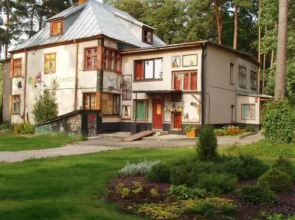 Hostel Kaku Maja