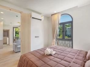 One bedroom Palmetto Condo Karon A608