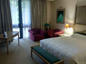 Grand Equator Hotel