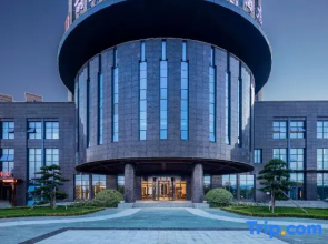 Rezen Dong Peninsula Bay Hotel