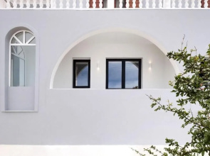 George & Joanna Suites