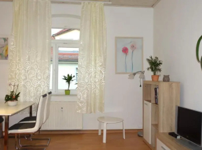Pirna/Dohna, 2 R.-Wohnung in Mehrfamilienhaus