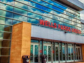 King Bed Free Parking Gym Views