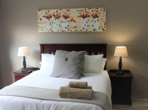 Hummingbirds Nest Guesthouse