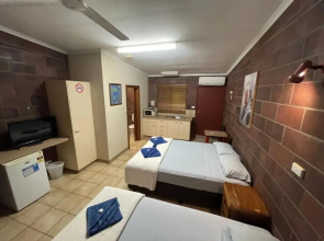 Darwin Boomerang Motel and Caravan Park