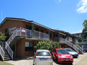 Dunbar Court  Unit 5 at South West Rocks