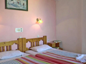 Eva Marina Hotel
