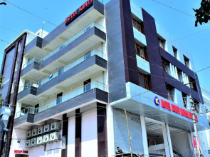 Hotel Kunti International