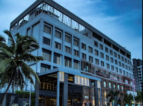 Kpm Tripenta Hotel