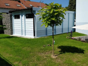 Casa Elea, die Ferienwohnung mit Terrasse und Garten am Tor zum Bodensee