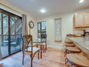 < 3 Mi to Lake Tahoe: Incline Village Condo!
