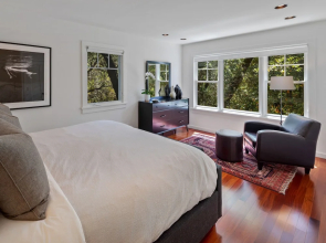 Flicker Hill 1240 by RedAwning