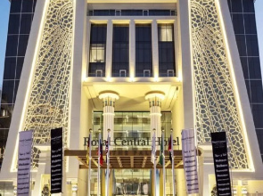 Royal Central Hotel & Resort — the Palm