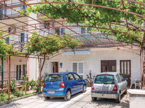 Awsome 2 Bedroom Apartment in Makarska