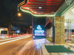 Maverick Ratchada Hotel