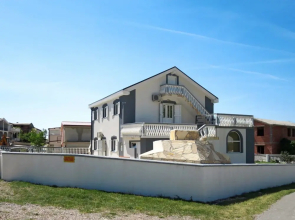Golic Cesarica in Cesarica