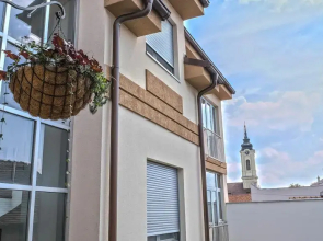 C5 Apartments