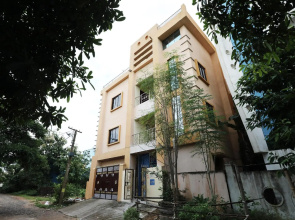 OYO 17194 Ma Sum Palace