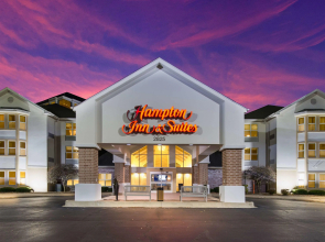Hampton Inn & Suites Chicago/Hoffman Estates