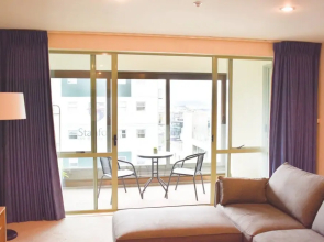 Stunning 2 Bed CBD Apartment 110m2 Two Carparks!