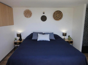 Home Cassis. Maison Mediterrannee
