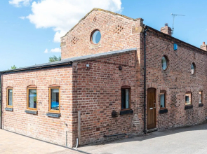 No1 Little Barrow Barns